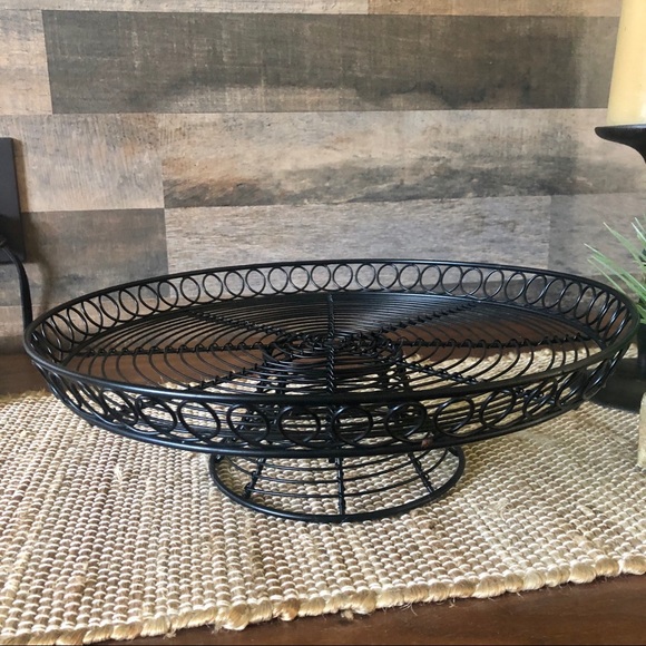 Wire cake stand or raised platter - Picture 1 of 3